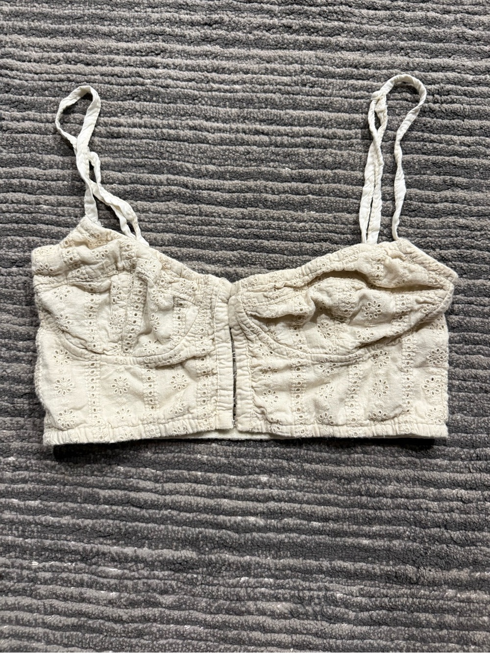 Brandy Melville Cream Eyelet Cropped Cami Top